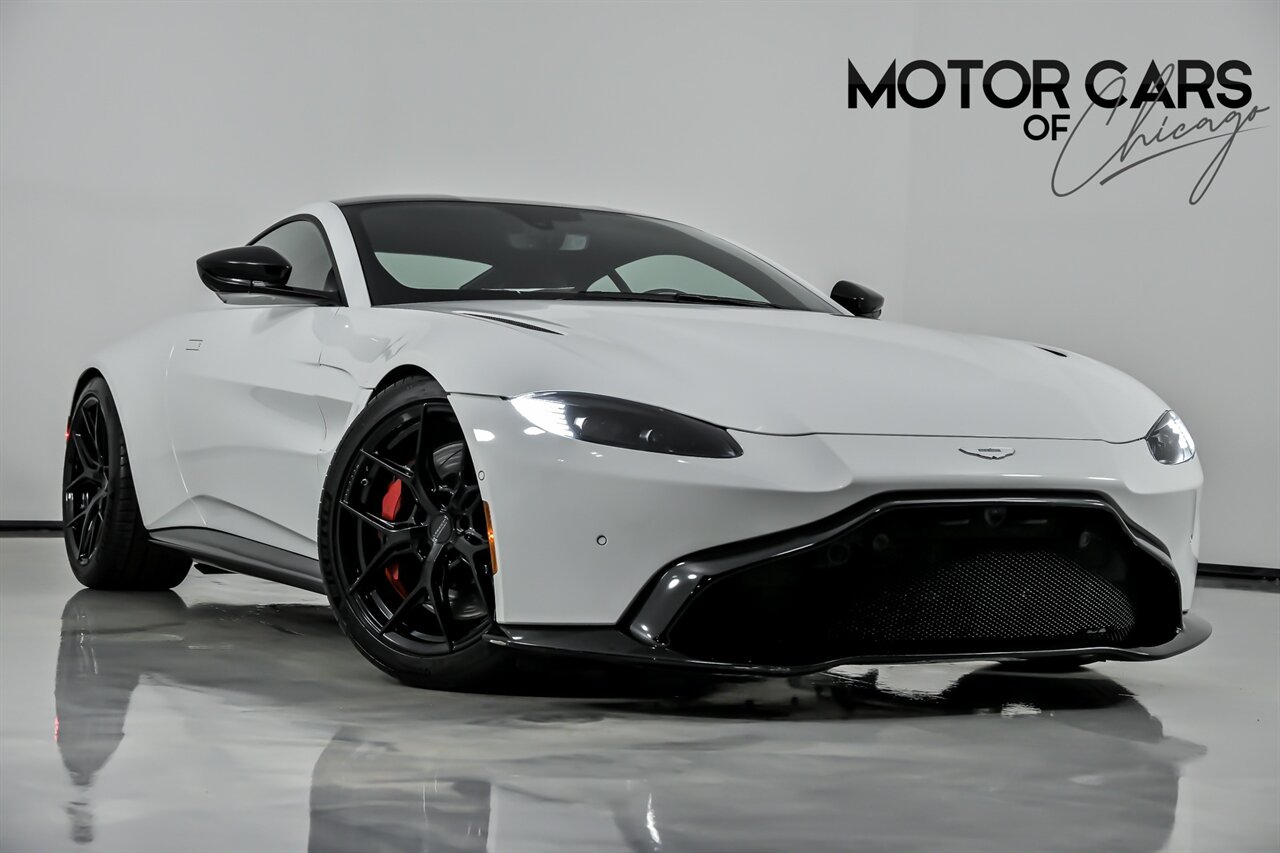 2021 Aston Martin Vantage   - Photo 1 - Joliet, IL 60435