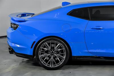 2022 Chevrolet Camaro ZL1   - Photo 13 - Joliet, IL 60435