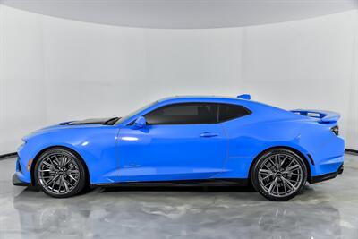 2022 Chevrolet Camaro ZL1   - Photo 8 - Joliet, IL 60435