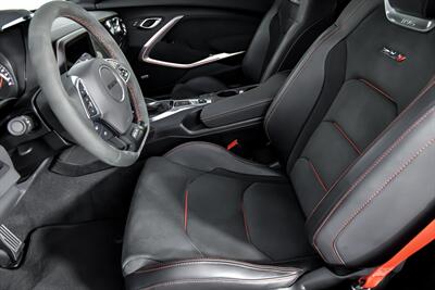 2022 Chevrolet Camaro ZL1   - Photo 21 - Joliet, IL 60435
