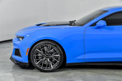 2022 Chevrolet Camaro ZL1   - Photo 7 - Joliet, IL 60435