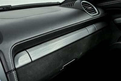 2022 Porsche 718 Cayman GT4-RARE PYTHON GREEN-BIG MSRP - Photo 36 - Joliet, IL 60435