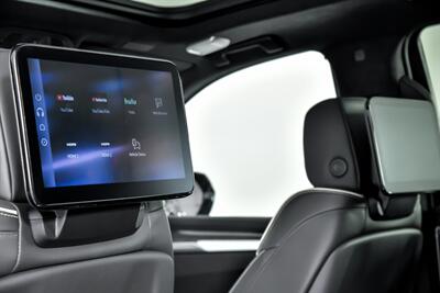 2025 Cadillac Escalade-V   - Photo 25 - Joliet, IL 60435