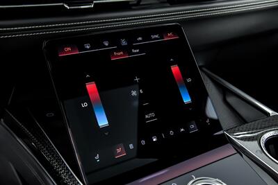 2025 Cadillac Escalade-V   - Photo 39 - Joliet, IL 60435