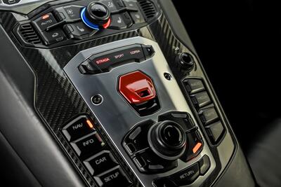 2014 Lamborghini Aventador LP 700-4   - Photo 39 - Joliet, IL 60435