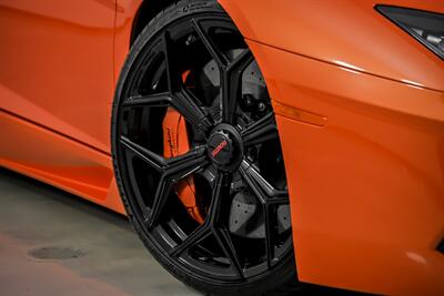 2014 Lamborghini Aventador LP 700-4   - Photo 5 - Joliet, IL 60435