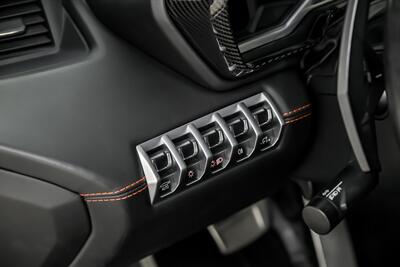 2014 Lamborghini Aventador LP 700-4   - Photo 29 - Joliet, IL 60435