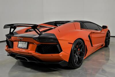 2014 Lamborghini Aventador LP 700-4   - Photo 13 - Joliet, IL 60435