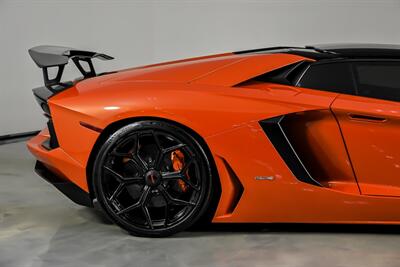 2014 Lamborghini Aventador LP 700-4   - Photo 14 - Joliet, IL 60435