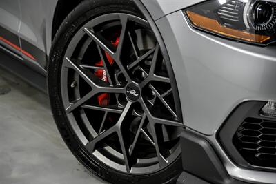 2021 Ford Mustang Mach 1   - Photo 4 - Joliet, IL 60435