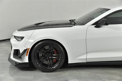 2018 Chevrolet Camaro ZL1 1LE   - Photo 7 - Joliet, IL 60435