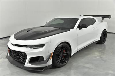 2018 Chevrolet Camaro ZL1 1LE   - Photo 6 - Joliet, IL 60435