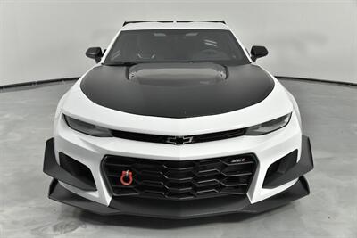 2018 Chevrolet Camaro ZL1 1LE   - Photo 5 - Joliet, IL 60435