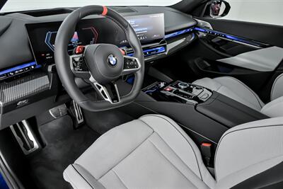 2025 BMW M5 Touring   - Photo 21 - Joliet, IL 60435