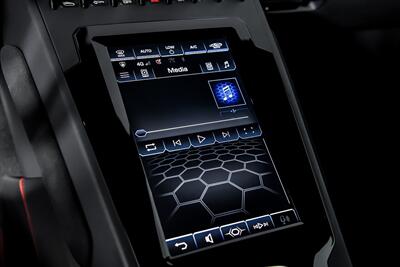 2021 Lamborghini Huracan EVO   - Photo 35 - Joliet, IL 60435