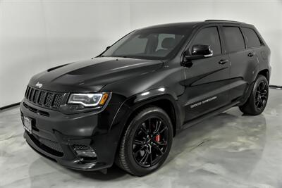 2017 Jeep Grand Cherokee SRT   - Photo 6 - Joliet, IL 60435