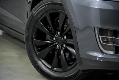 2018 Tesla Model X 75D   - Photo 4 - Joliet, IL 60435