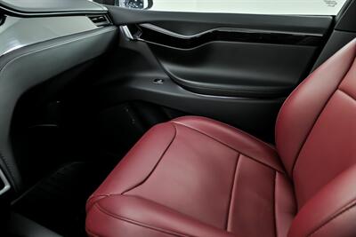 2018 Tesla Model X 75D   - Photo 41 - Joliet, IL 60435