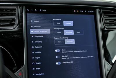 2018 Tesla Model X 75D   - Photo 32 - Joliet, IL 60435