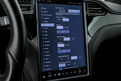 2018 Tesla Model X 75D   - Photo 35 - Joliet, IL 60435