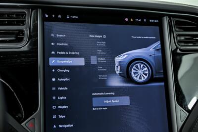 2018 Tesla Model X 75D   - Photo 33 - Joliet, IL 60435