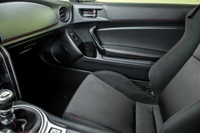 2018 Subaru BRZ Premium - Photo 30 - Joliet, IL 60435