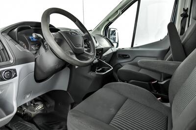 2015 Ford Transit 250   - Photo 18 - Joliet, IL 60435