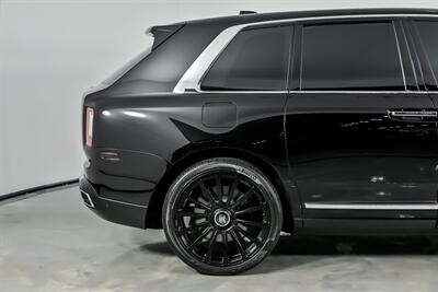 2019 Rolls-Royce Cullinan   - Photo 13 - Joliet, IL 60435