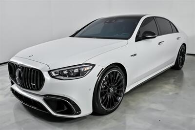 2025 Mercedes-Benz AMG S 63 E Performance   - Photo 6 - Joliet, IL 60435