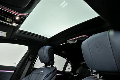 2025 Mercedes-Benz AMG S 63 E Performance   - Photo 24 - Joliet, IL 60435