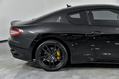 2016 Maserati GranTurismo MC   - Photo 13 - Joliet, IL 60435