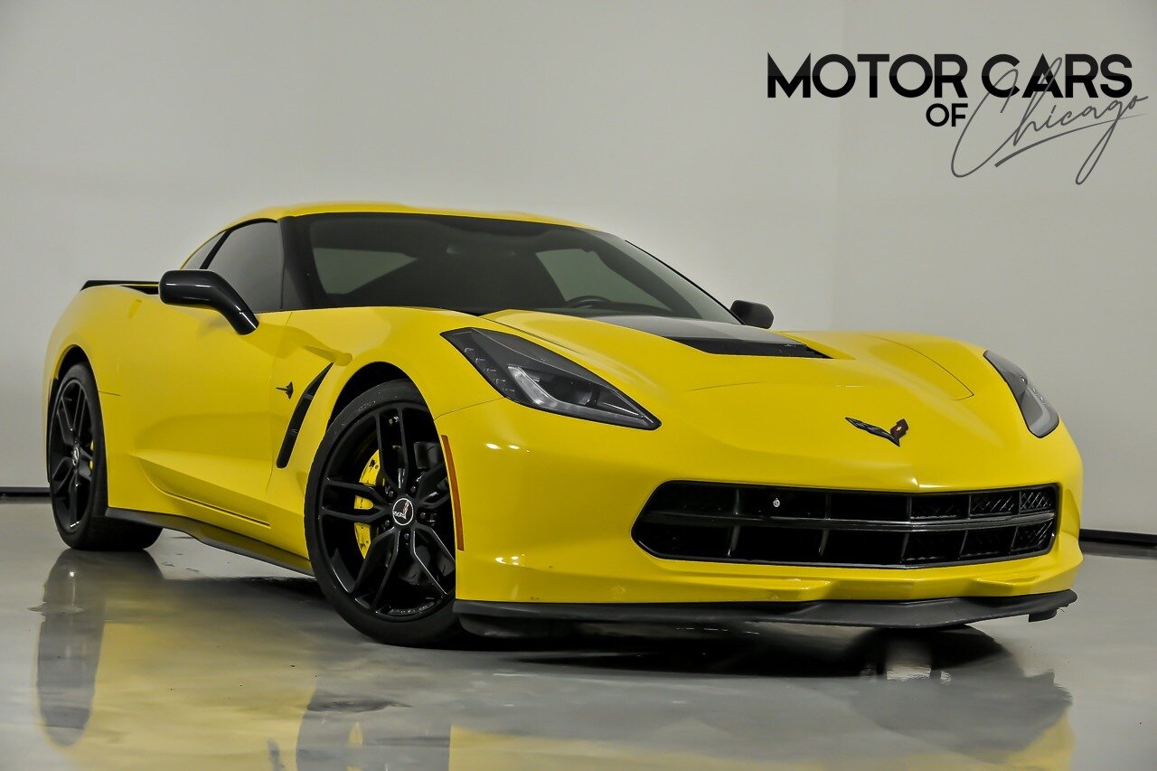 2015 Chevrolet Corvette Stingray Z51   - Photo 1 - Joliet, IL 60435