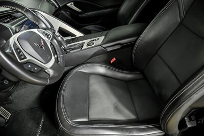 2015 Chevrolet Corvette Stingray Z51   - Photo 21 - Joliet, IL 60435