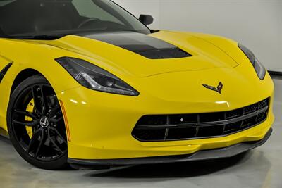 2015 Chevrolet Corvette Stingray Z51   - Photo 3 - Joliet, IL 60435