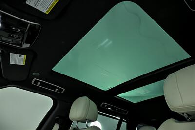 2023 Land Rover Range Rover P530 SE LWB   - Photo 24 - Joliet, IL 60435