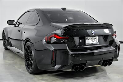 2024 BMW M2 -CARBON PACKAGE & BUCKETS - Photo 10 - Joliet, IL 60435