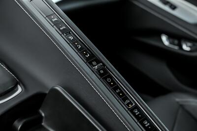 2020 Chevrolet Corvette Stingray   - Photo 37 - Joliet, IL 60435