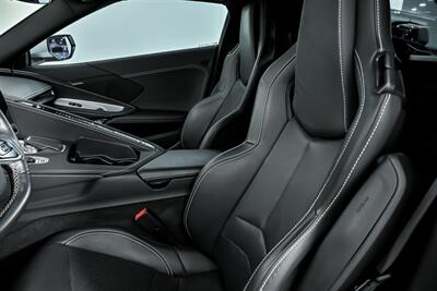2020 Chevrolet Corvette Stingray   - Photo 24 - Joliet, IL 60435