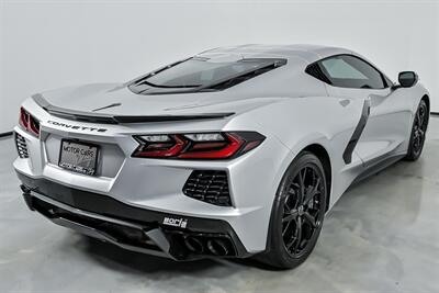 2020 Chevrolet Corvette Stingray   - Photo 12 - Joliet, IL 60435