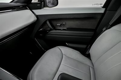 2023 Land Rover Range Rover Sport P400 Dynamic SE   - Photo 37 - Joliet, IL 60435