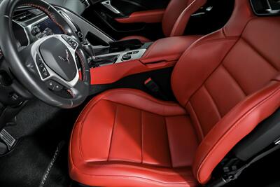 2015 Chevrolet Corvette Stingray Z51   - Photo 21 - Joliet, IL 60435