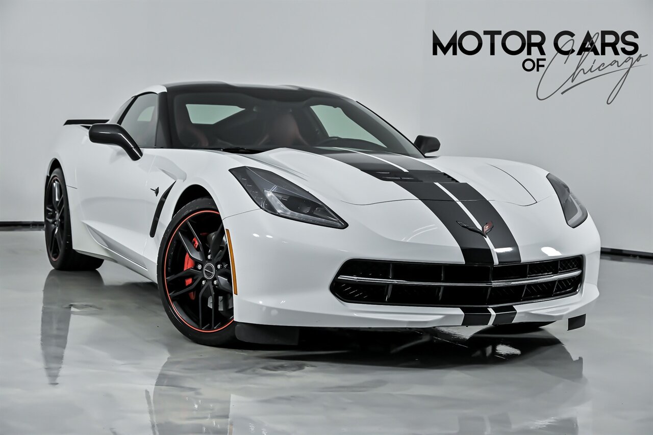 2015 Chevrolet Corvette Stingray Z51 - Photo 1 - Joliet, IL 60435