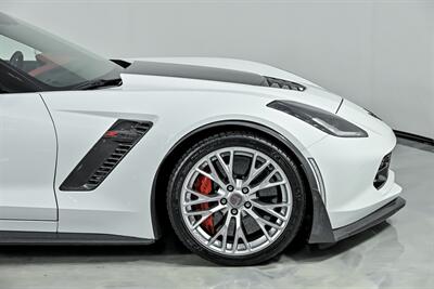 2016 Chevrolet Corvette Z06   - Photo 15 - Joliet, IL 60435