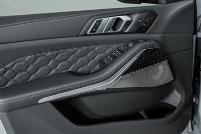 2024 BMW X5 M Competition-LOADED $136 MSRP-BOWERS!   - Photo 18 - Joliet, IL 60435