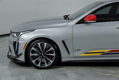 2024 Cadillac CT4-V Blackwing   - Photo 7 - Joliet, IL 60435