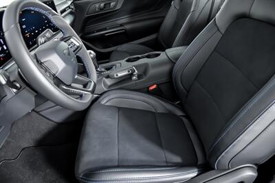 2025 Ford Mustang Dark Horse   - Photo 21 - Joliet, IL 60435