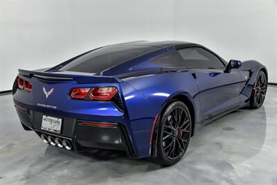 2017 Chevrolet Corvette Stingray   - Photo 12 - Joliet, IL 60435
