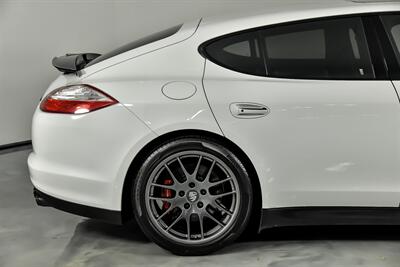 2013 Porsche Panamera GTS   - Photo 13 - Joliet, IL 60435