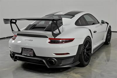 2018 Porsche 911 GT2 RS   - Photo 12 - Joliet, IL 60435