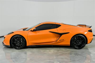 2024 Chevrolet Corvette Z06   - Photo 8 - Joliet, IL 60435